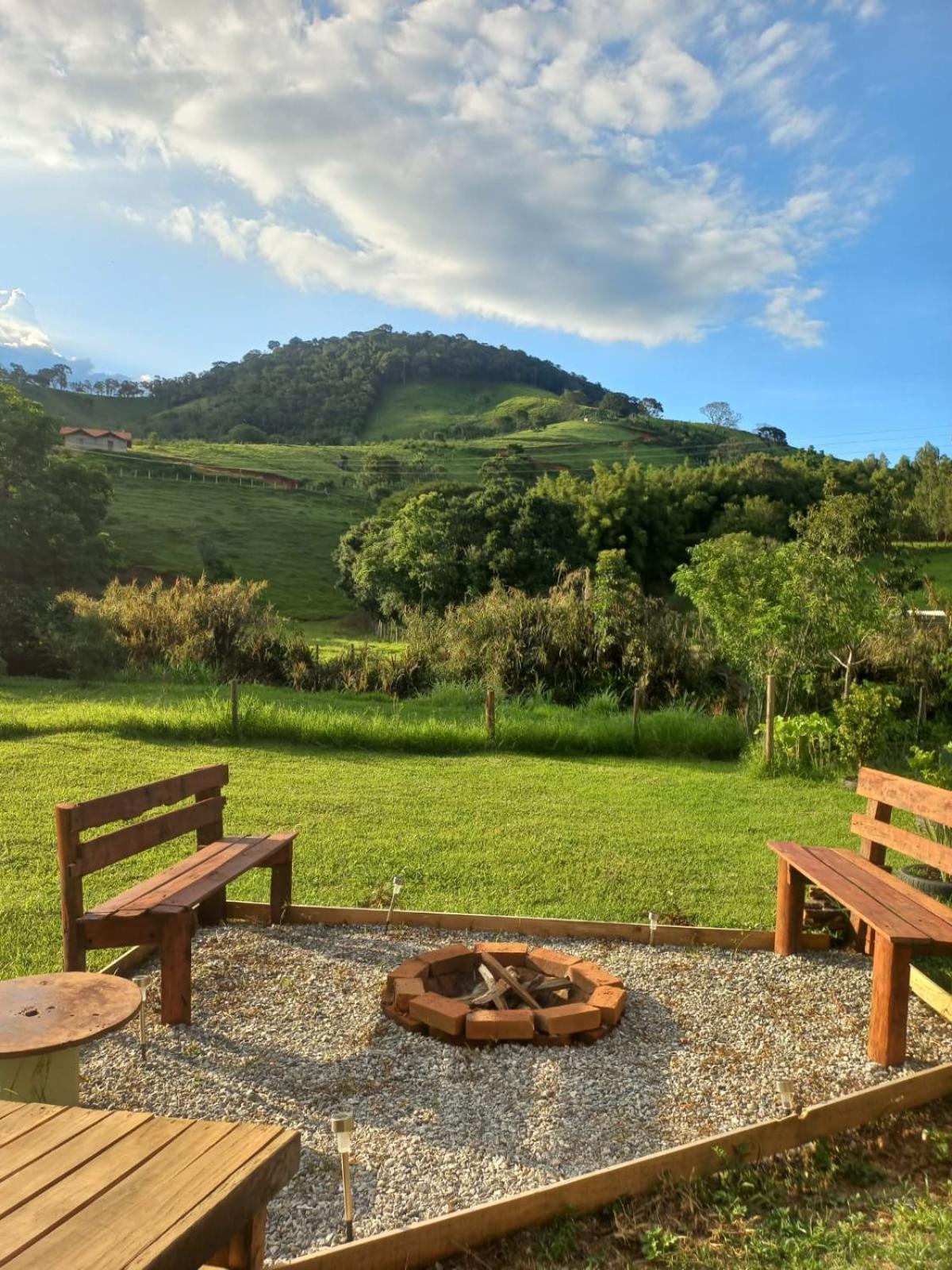 Chales Refugio No Campo Santo Antônio do Pinhal Buitenkant foto